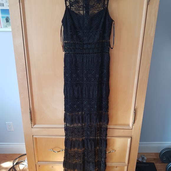 Mendocino Dresses & Skirts - 🎇2/$40🎇 Black lace maxi dress